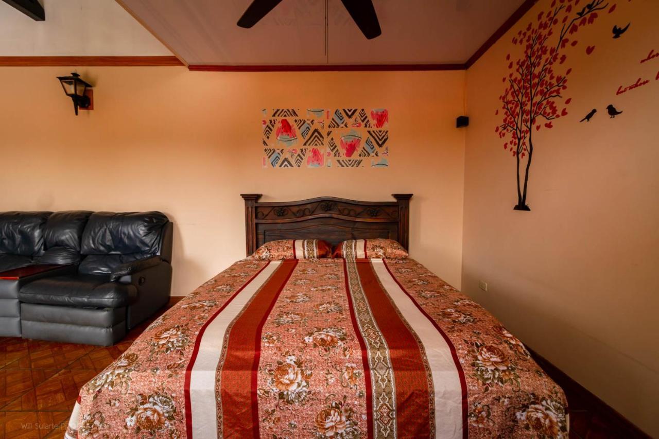 Hotel Boruka Bnb à Alajuela Extérieur photo